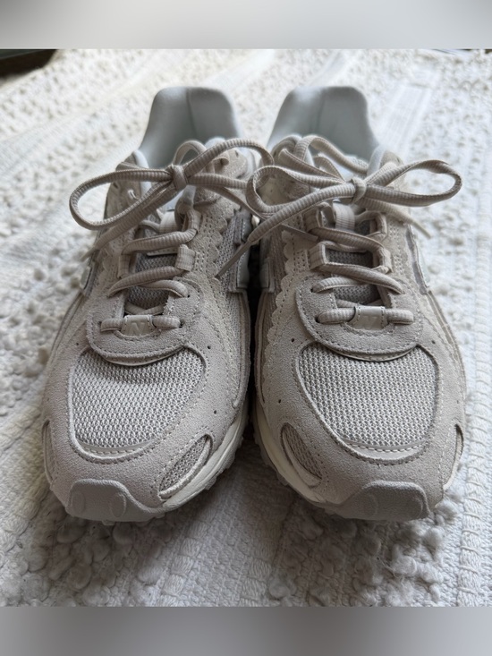New Balance Shoes - New Balance 204l white/beige
